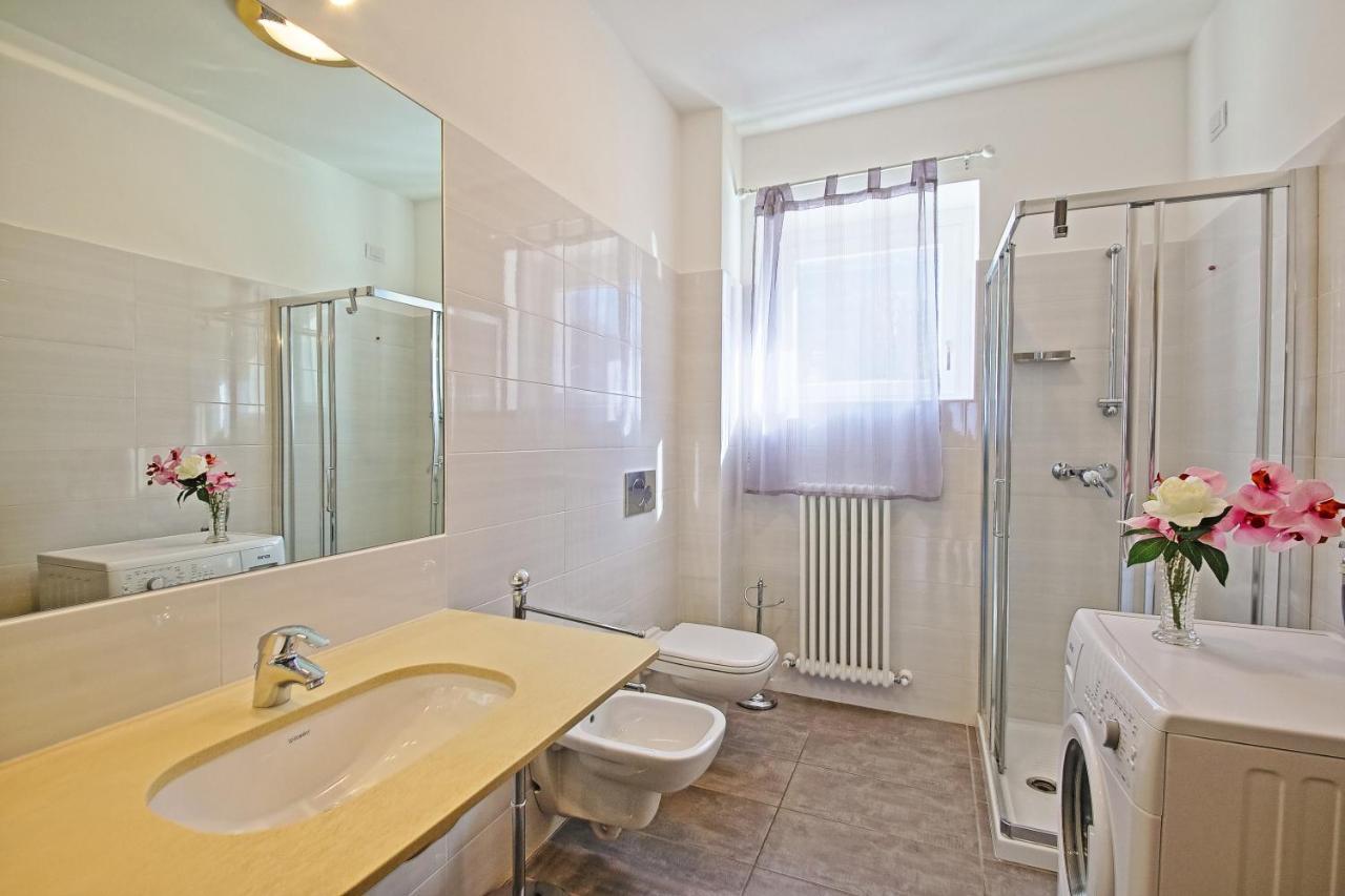 Legnoncino Holiday Home- Lake Como Колико Екстериор снимка